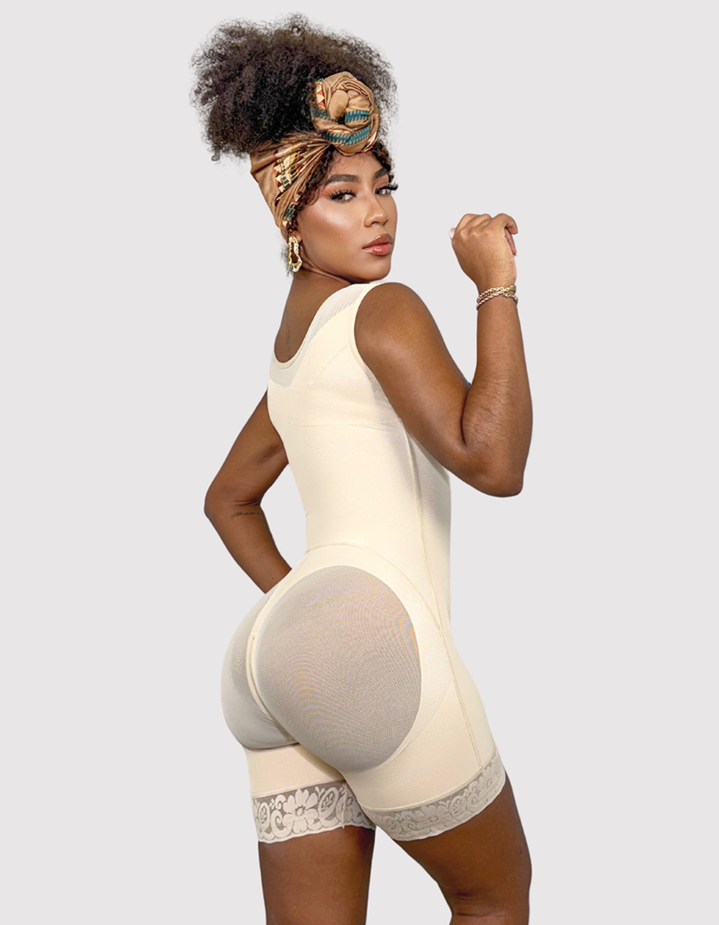 beige